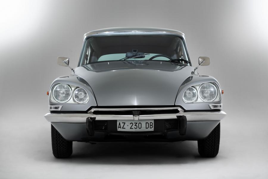  Citroen DS23 Pallas 1968 года  (фото 13 из 32)